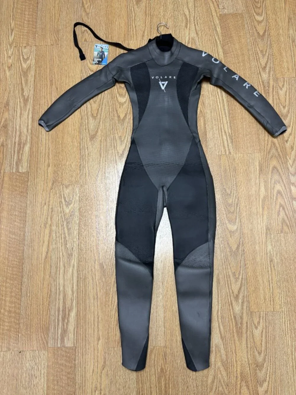 Volare V3 Youth (Men's) Triathlon Wetsuit Size S Yamamoto Neoprene Full Suit NWT